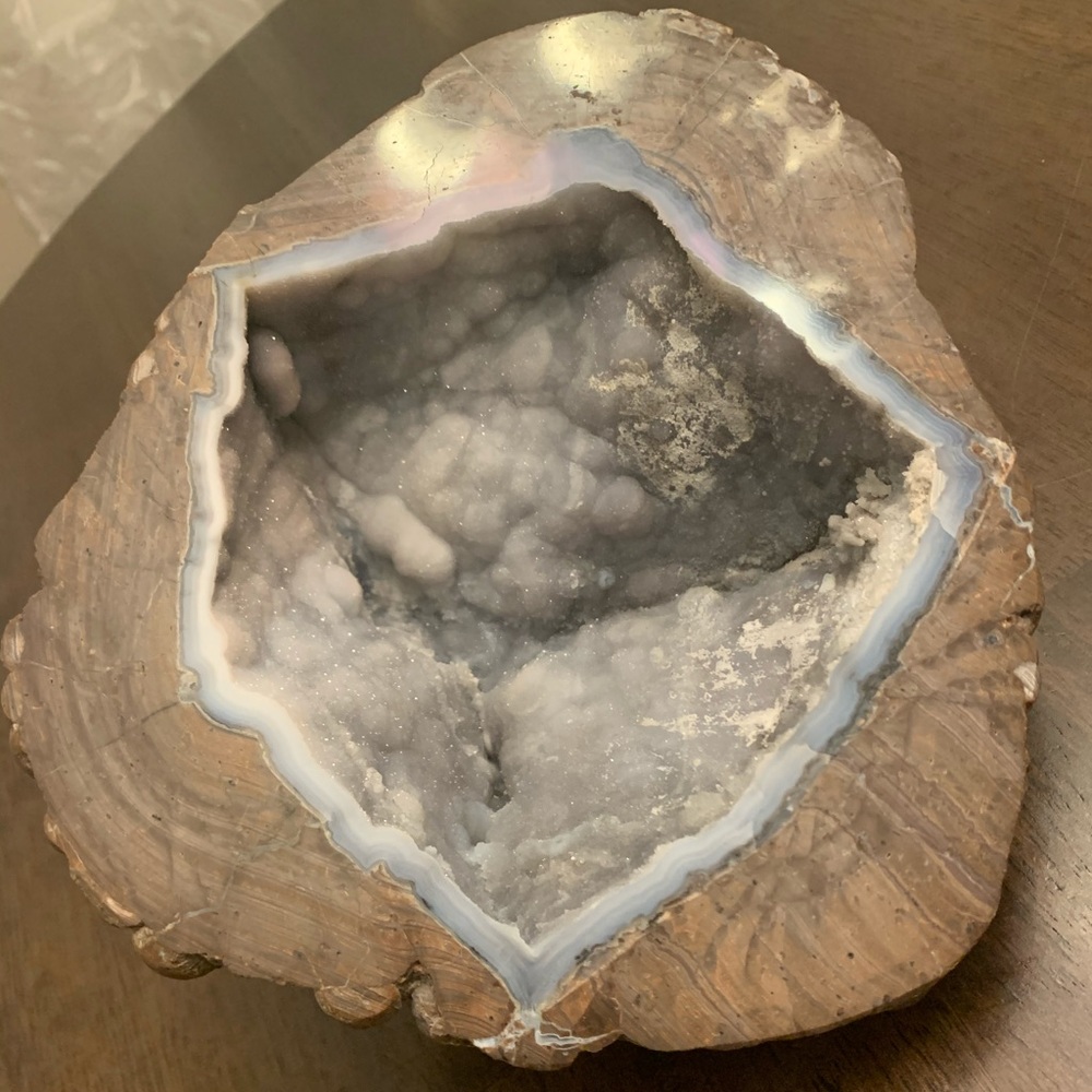 Huge Dugway Geode